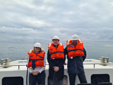 Sir James visits the Rampion Offshore Windfarm 