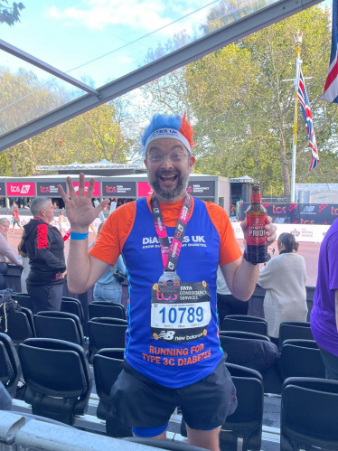 James Duddridge MP celebrates completing his fourth London Marathon